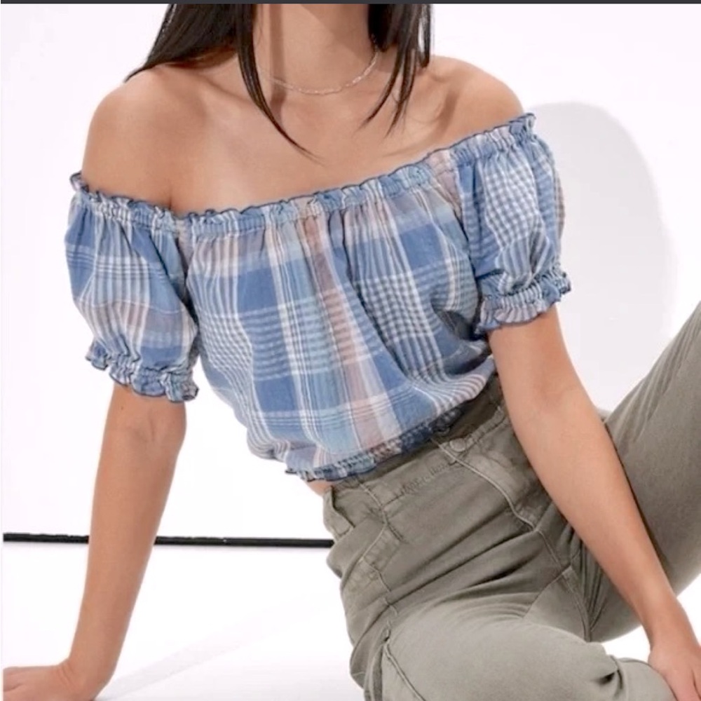Women’s American Eagle Ruffle Gingham Off Shoulder Crop Top